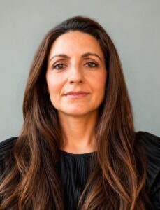 Head shot of Roxana - Recruitment Manager at Silent Sounds